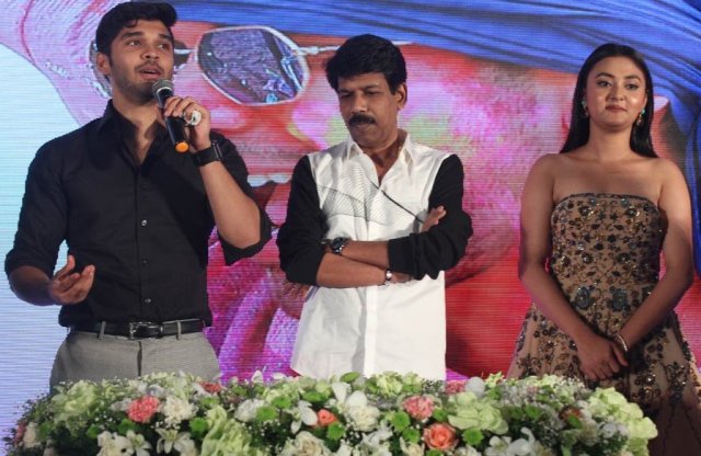 varma-movie-stills-1